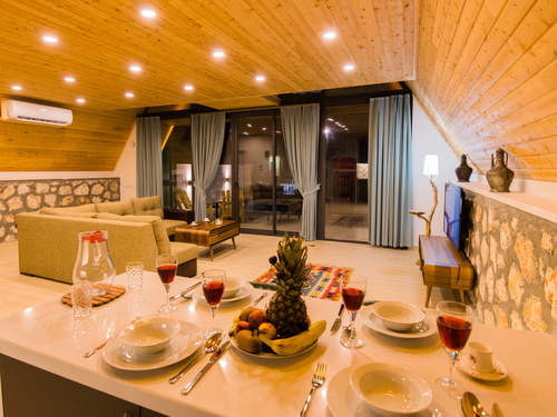  gece  -  Kasım
  | Kalkan İslamlar Balayı Villası (2 Kişilik, Muhafazakar, Jakuzili, Özel Havuzlu)
